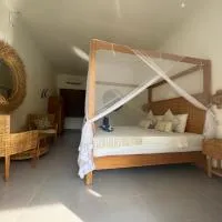 Blue EmOcean Dive Eco lodge, готель у місті Moyo Island