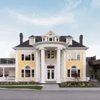 Claramount Club, hotel a Picton
