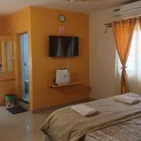 GLEN RESIDENCY, ξενοδοχείο σε Chinchinim