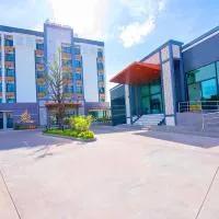 Remas Hotel Hat Yai, hotell i Ban Tha Thon