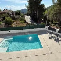 Casablanca-Private Family Mountain Home, hotel a El Amunt