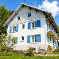 Rez-de-jardin en lisière de forêt, готель у місті Сен-Дьє
