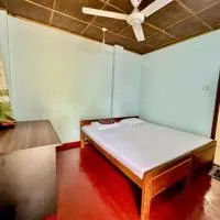 Gunarathna's Homestay, hotel di Kudawe