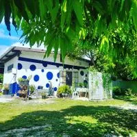 Huahine's Place، فندق في Huahine
