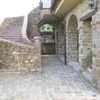 La Ginestra,位于Castel San Lorenzo的酒店