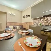 CASA di MIRCO -Ampio moderno bilocale per 4 ospiti, hotel di Castenedolo