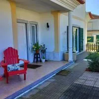 Xixi Cama Bed & Breakfast, Hotel in Bombardeira