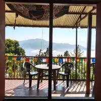 Nuwakot Hills Farmstay, hotel v mestu Trisūli Bāzār