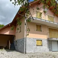Pr Fajfarju, hotel sa Spodnja Sorica