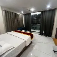 HOTEL SVR grand, hotel in Puttaparthi