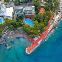 İncekum West Hotel -Ultra All Inclusive، فندق في ألانيا