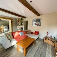 Maison de Campagne aux pieds des Pyrénées, hotel di Lanne