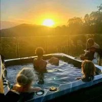 The House of the Rising Sun & Hot Spa, hotel sa Gold Coast