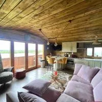 Dublin Seaview Cabin, ξενοδοχείο σε Rathfarnham