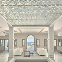 Aqua Blue Beach Hotel, отель в Периссе