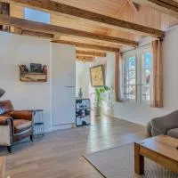 Central City Apartment 2 with Mountain View, hotel u gradu Zweisimmen