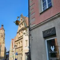 Hotel Rose, hotell i Weißenburg in Bayern
