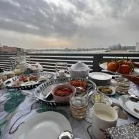 Luxury B3 Chalet COMO, hotel sa Al Khiran