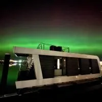 Floating Home Nr 1, hotel v destinácii Laboe