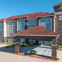 La Quinta Inn and Suites by Wyndham Paris – hotel w mieście Paris