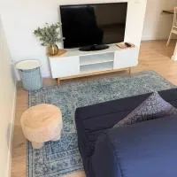 La Casa Grans - Appartement plein sud avec balcon, hotel em Grans