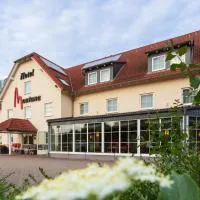 Hotel Montana Lauenau, hotel sa Lauenau