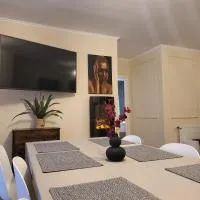 Davids place 2, hotell i Floreşti