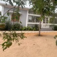 Appartement 4 Chambres à Thiès, Jardin, Parking, khách sạn ở Thiès