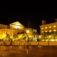 فندق كاميلوت، فندق في أليبي