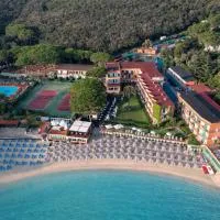 Hotel Desiree, hótel í Procchio