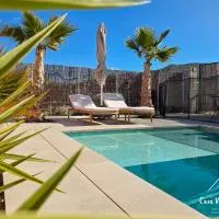 Casa Vista Cabeço - Luxury Mountain View Townhouse with Pool, хотел в Pinoso