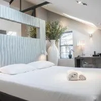 Fresh, Modern suite near top city hotspots，奧斯的飯店