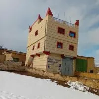 Auberge Chez Bassou Agoudal, hotelli kohteessa Agoudal