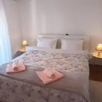 Comfortable Thermi apartment near SKG Airport، فندق في ثيرمي