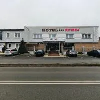 Hotel Riviera，Mierzyn的飯店