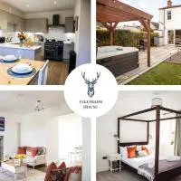 Stunning Scottish Hot Tub Getaway, hotel u gradu Gatehouse of Fleet