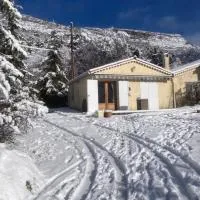 studio haut-pays-grasse, Hotel in Valderoure