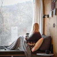 Cabin Westerwald Sauna, 5G Internet, E-Ladesäule, khách sạn ở Niederdreisbach