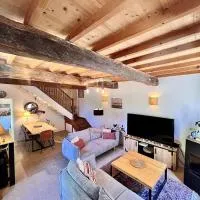 Charmante maison au cœur de Lectoure - Parking gratuit à 20m, hotel en Lectoure