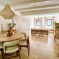 Ferienwohnung La Bohème、バート・ケーニッヒスホーフェン・イム・グラープフェルトのホテル