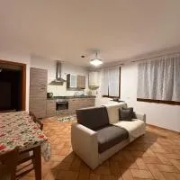 ZIO CESARE FOSSO' 4 int 2, hotel v destinácii Fossò