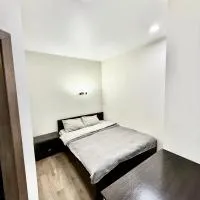 Apartment Studio Versailles Park 3、イルピンのホテル