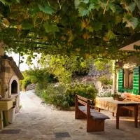 Holiday Home Alegra, Hotel in Podgora