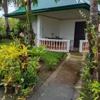 Jupiters Garden Cottages, hotelli kohteessa Lawa-an