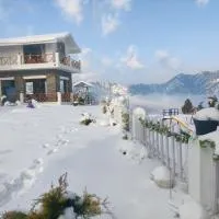 Maatidera Resort Kanatal The Boutique stay in the Lap of Himalayas, готель у місті Канатал
