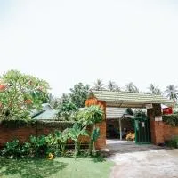 Tiffany Garden, hotel in Mangsit