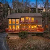 ONE Beary Good View 3BR-2BA in Gatlinburg Sleeps 9, hotel a Gatlinburg