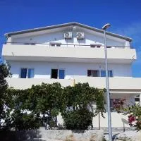 Apartment Mara, ξενοδοχείο σε Primošten