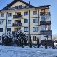 Apartament Alice & Denis โรงแรมในTohanu Nou