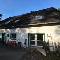 Heilbach में, होटल Ferienwohnung absalonart kunstvoll wohnen